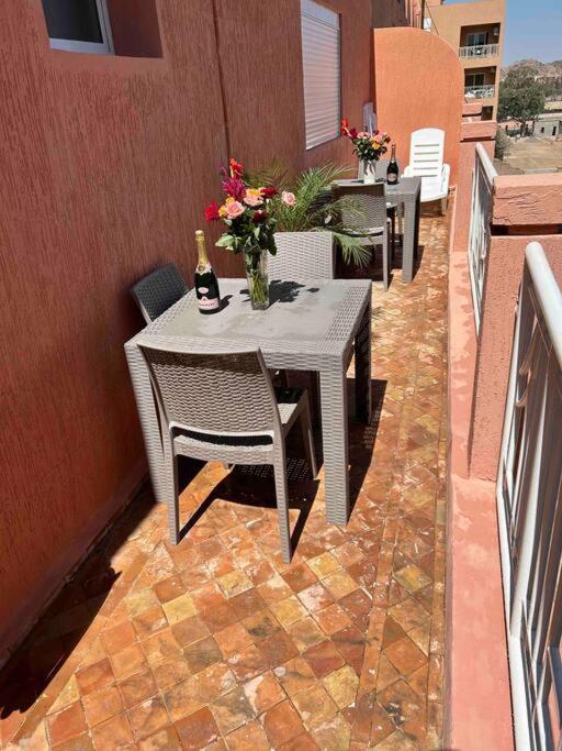 Appartement Haut Standing 3 Chambres Avec Terasse Quartier Gueliz Hivernage A Marrakech I19 Марракеш Экстерьер фото